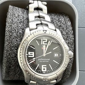 Tag Heuer WT1110 link date box in excellent condition